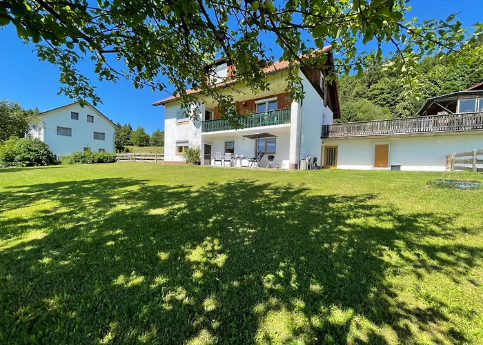 Apartment Ferienwohnung „Zum Hirschblick“ Guglöd Gugloed